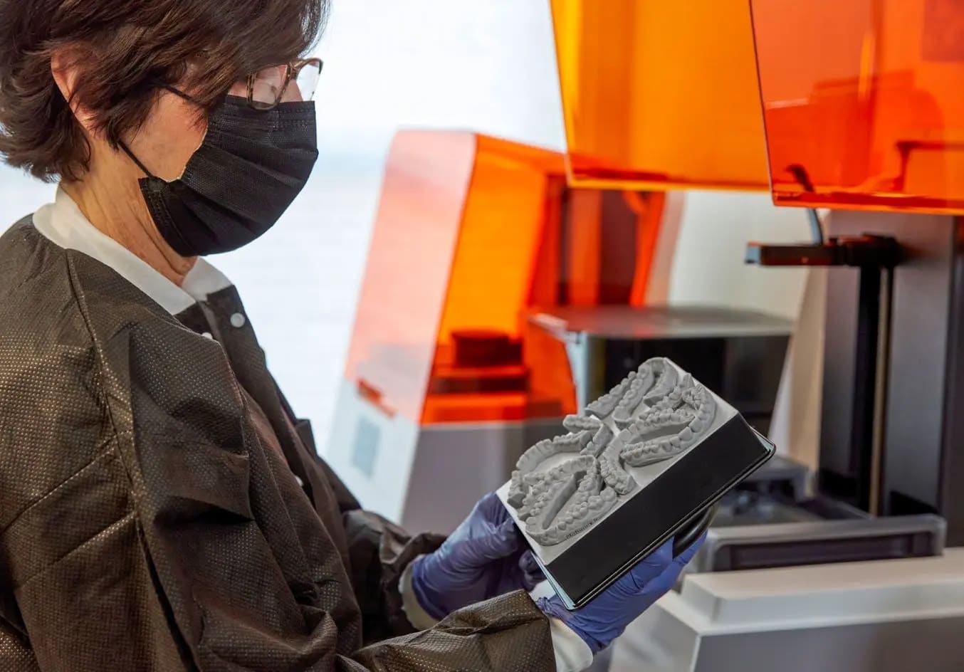 Formlabs Unveils 2 New 3D Printers And Resins At CES 2022 Manufactur3D