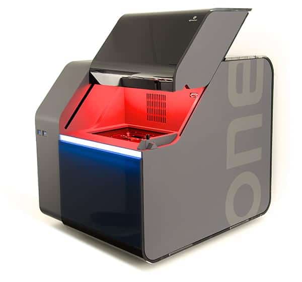 NanoOne 2PP technology printer
