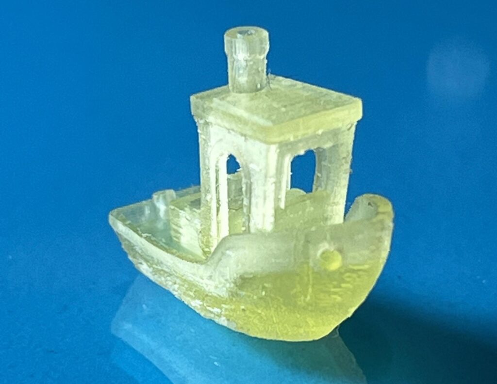 A 3D printed complex part made from the newly developed recyclable bio-based resin